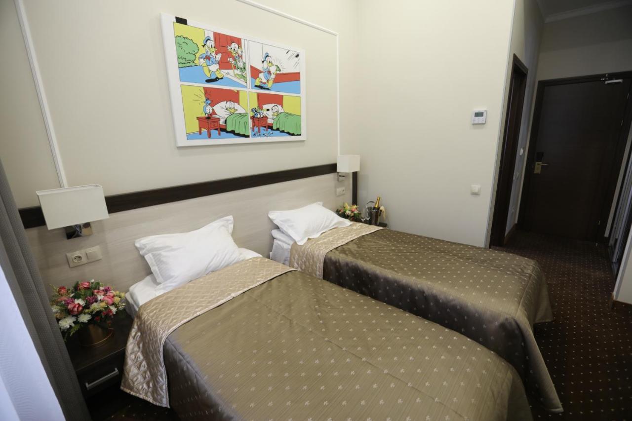 Hotel Donald 敖德萨 外观 照片